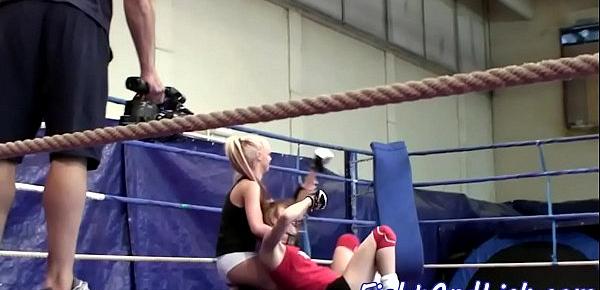  Faketit wrestling babe gets pussylicked